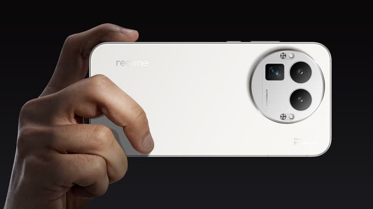 В DNS начались продажи смартфонов realme GT 8 Pro, включая «гоночную» версию Dream Edition