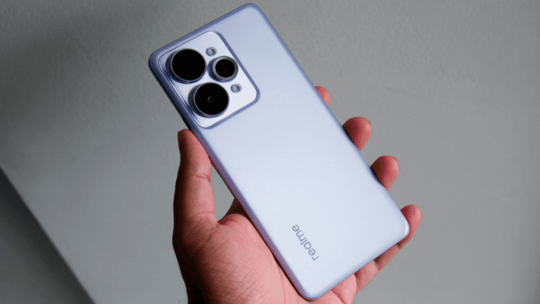 На фото показали коробку realme 16 Pro+, смартфон получит перископ — GSMArena