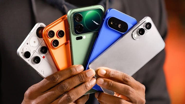 Маркес Браунли назвал лучшие смартфоны 2025 года