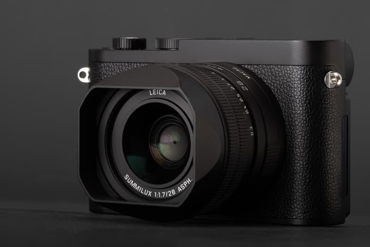 Leica представила черно-белую камеру Q3 Monochrom с сенсором 61 МП