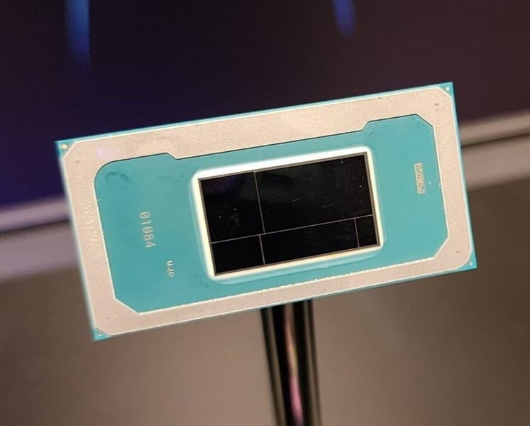 Новые чипы Intel Panther Lake потребляют на 30 % меньше энергии по сравнению с текущим поколением