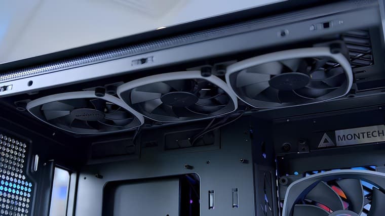 В DNS появился ПК ARDOR GAMING EVO X135 — Ryzen 7 7800X3D, RTX 5070 Ti 16 ГБ, 32 ГБ ОЗУ