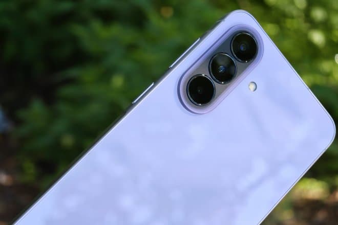 Какие смартфоны Samsung получат One UI 9.0: список моделей