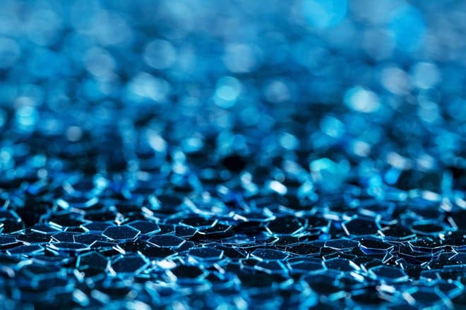 Получены графеновые пленки, перспективные для создания покрытий для телевизоров