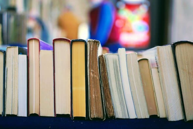 В России разработали компактный книжный сканер