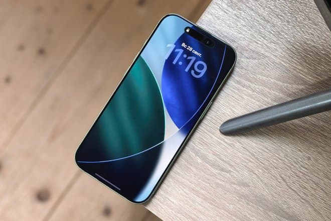 Выход совершенного нового iPhone задержат