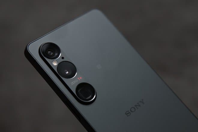 Создана самая большая камера для смартфонов