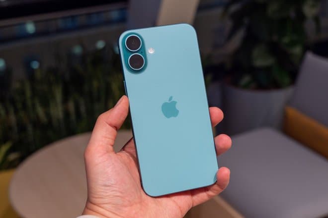 В России снизилась стоимость большого iPhone 16 Plus