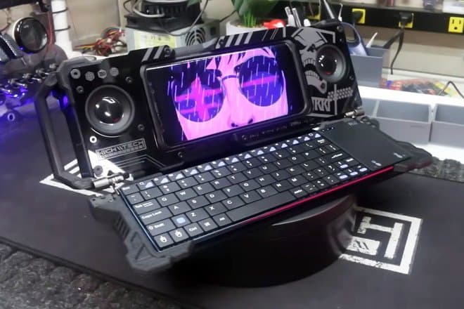 Разработчик собрал ноутбук на базе смартфона