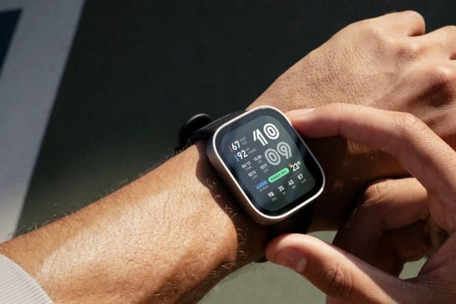 В России начали продавать Amazfit Bip Max: смарт-часы с ярким и большим экраном