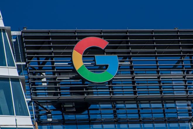 В «Google Переводчик» добавили перевод в реальном времени