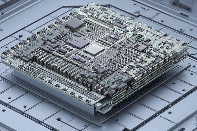 Новый 3D-чип решил ключевые проблемы развития ИИ