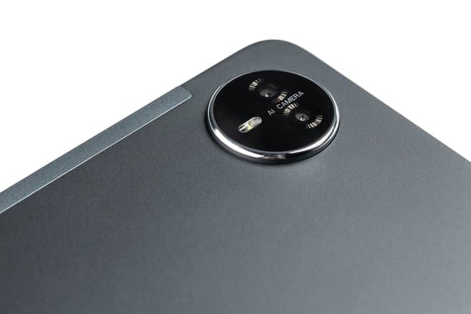 В России стартовали продажи белорусских планшетов H-Tab