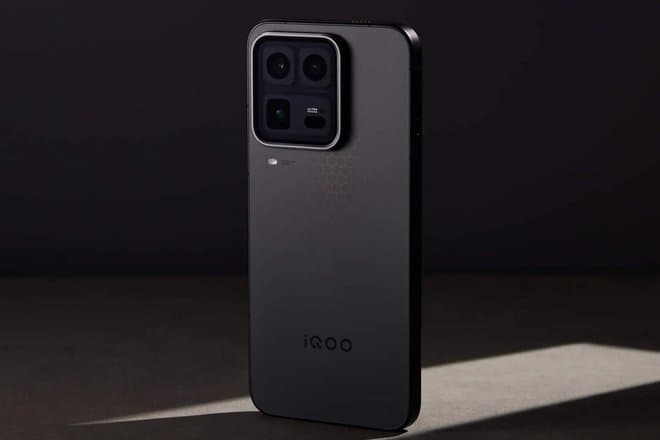 Названы самые мощные в мире смартфоны