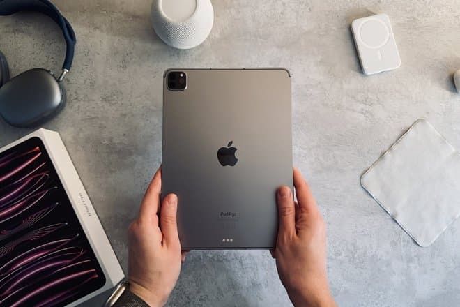 Microsoft случайно отрекламировала Apple