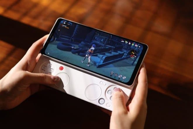 Представлен игровой смартфон Ayaneo Pocket Play