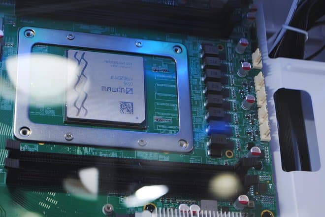 В России впервые показали новый отечественный процессор «Иртыш»