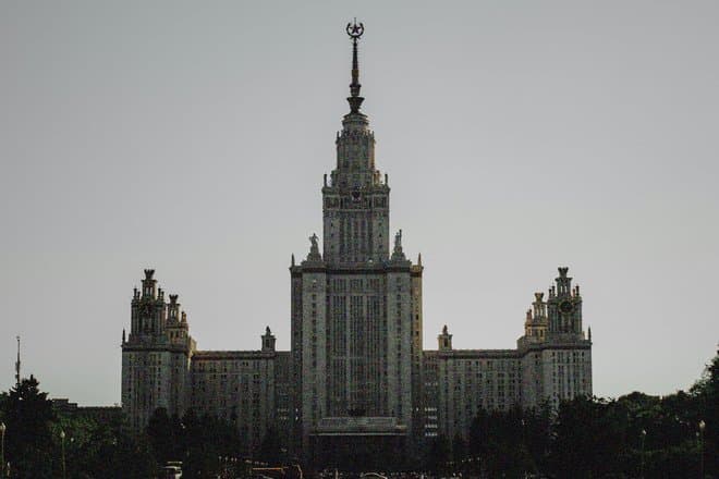 МГУ создал факультет искусственного интеллекта