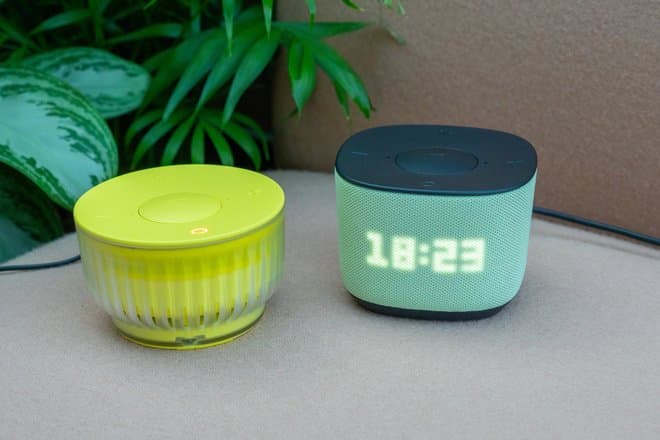 Россиянам советуют не разговаривать рядом с умными колонками