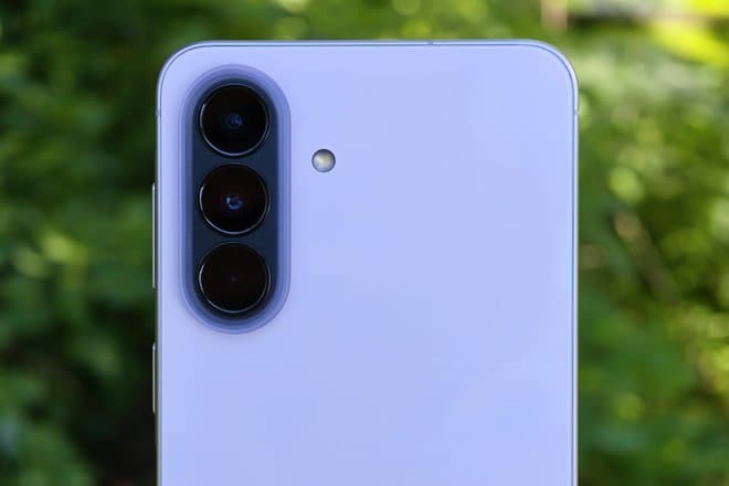 Одну настройку на смартфонах Samsung призвали отключить